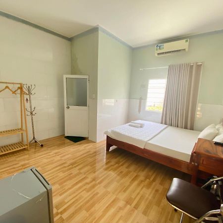 Bed and Breakfast Nha Nghi Y Vy Фукуок Екстер'єр фото